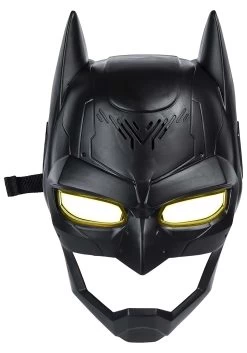 SpinMaster DC Comics Batman Voice Changing Mask With Sound Effects