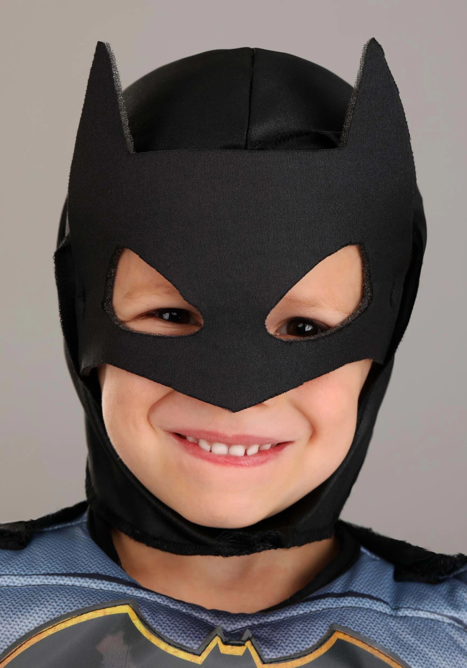 DC Comics Batman Deluxe Costume For Toddlers 5 DC Comics Batman Deluxe Costume For Toddlers - Image 3