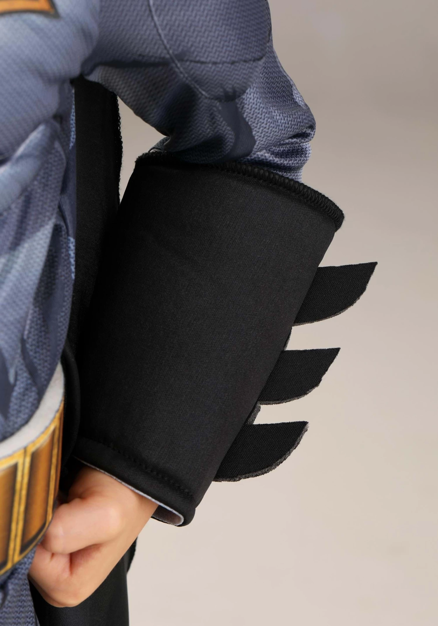 DC Comics Batman Deluxe Costume For Toddlers 7 DC Comics Batman Deluxe Costume For Toddlers - Image 5