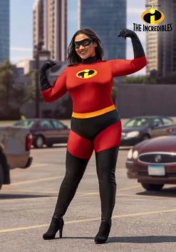 The Incredibles Deluxe Plus Size Mrs. Incredible Costume For Women