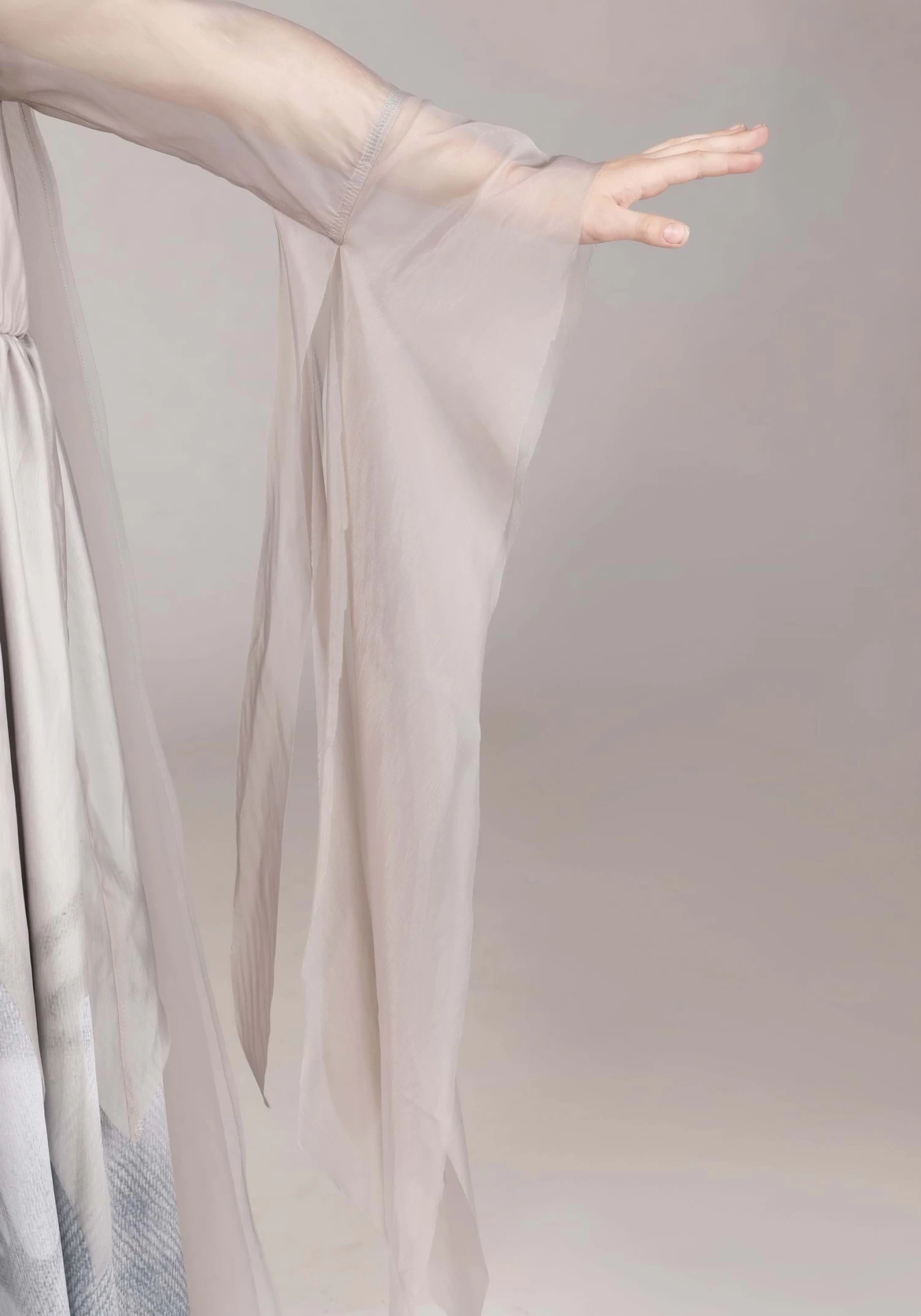 Girl's Lady In White Ghost Costume Dress 6 Girl's Lady In White Ghost Costume Dress - Image 4