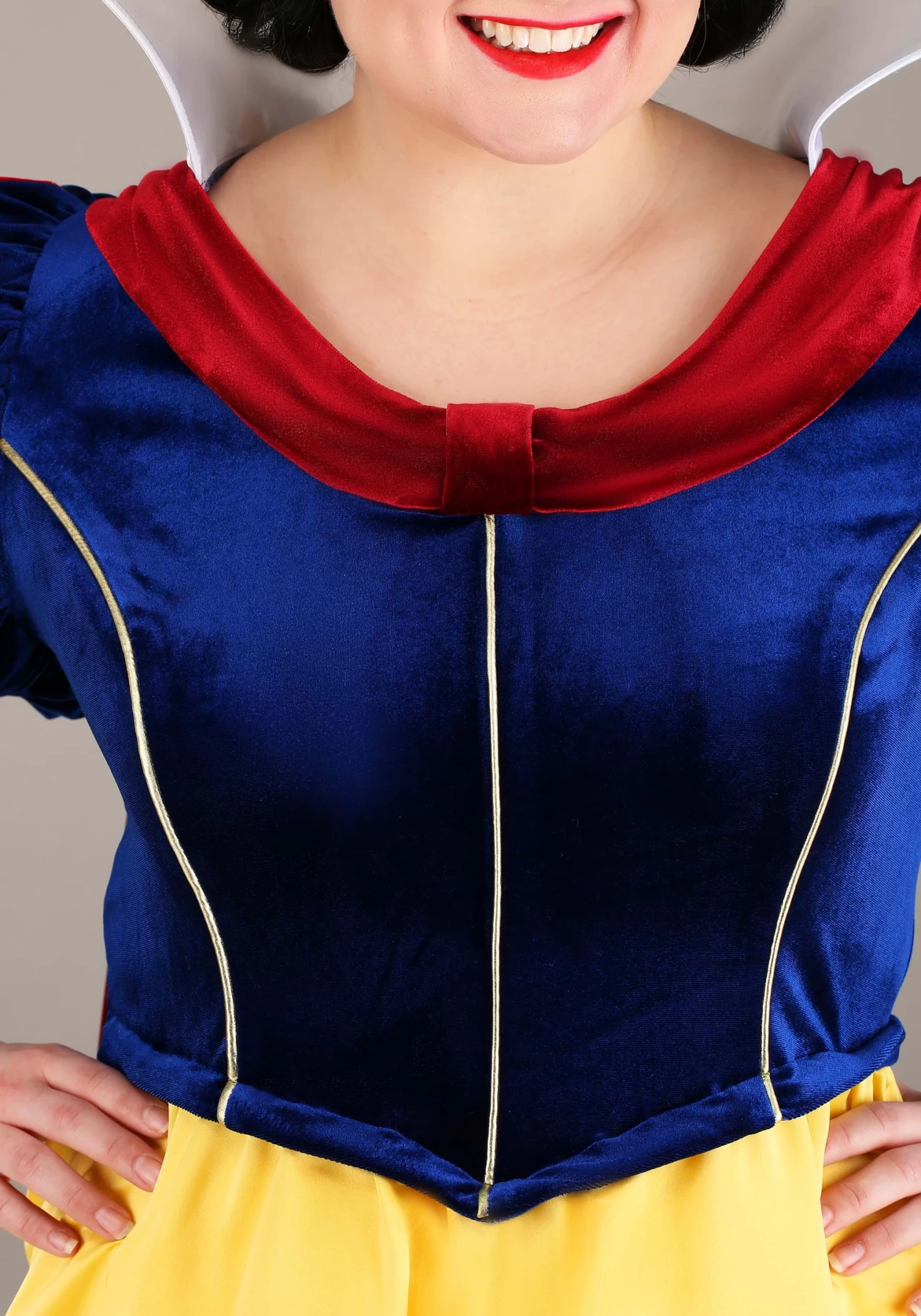 Snow White Costume For Plus Size Women From Disney's Snow White 10 Snow White Costume For Plus Size Women From Disney's Snow White - Image 8