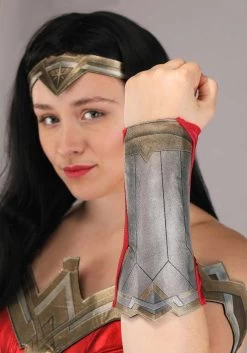 Wonder Woman Deluxe Costume For Women -Halloween Costume Shop wonder woman deluxe adult costume alt 5